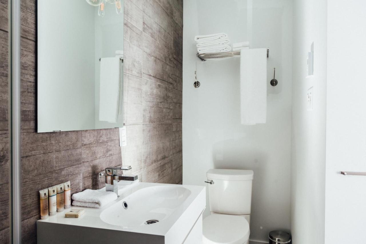 Leqube Apartments Montreal Room photo